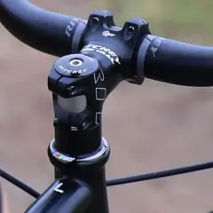 Jak podnieść kierownicę w rowerze krok po kroku - poradnik dla każdego