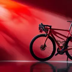 Cervelo R5 i S5: Przejmij kontrolę nad szosowymi przestrzeniami