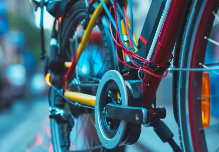 Napęd roweru elektrycznego: Jak łatwo wybrać najlepszy dla siebie?