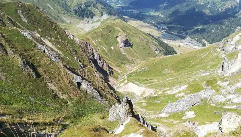 Puy de Dôme: 5 fascynujących faktów o legendarnym wzniesieniu