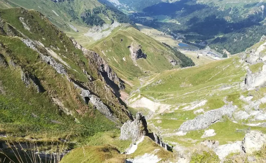 Puy de Dôme: 5 fascynujących faktów o legendarnym wzniesieniu